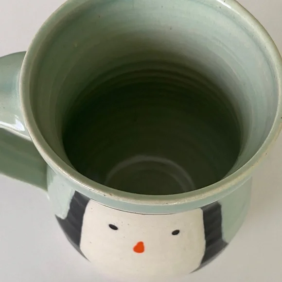 Penguin Ceramic Mug - Picture 4 of 4